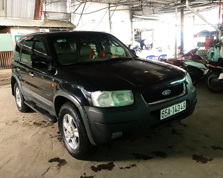 Ford Escape   3.0 V6 2001 - Cần bán xe Ford Escape 3.0 V6 sản xuất năm 2001, màu đen  