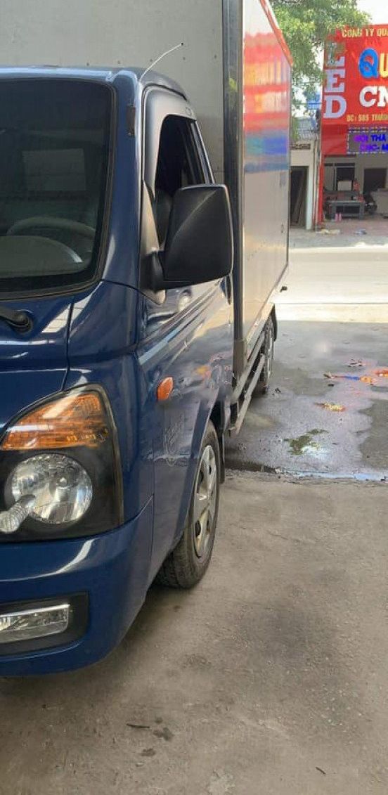 Hyundai Porter 2012 - Bán Hyundai Porter năm 2012, màu xanh lam, nhập khẩu nguyên chiếc, 300 triệu