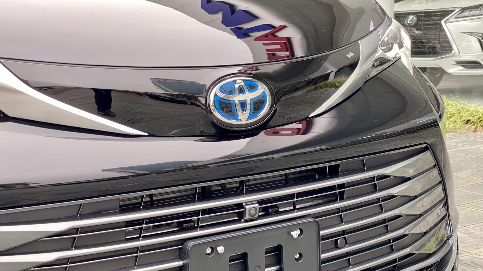 Toyota Sienna 2021 - Bán xe Toyota Sienna sản xuất 2021 xe nhập, giá tốt