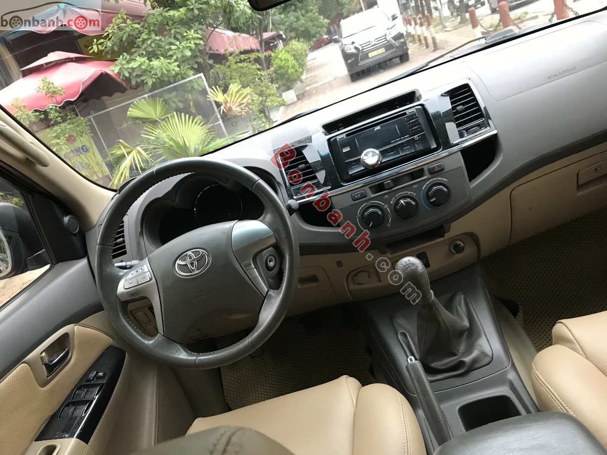 Toyota Fortuner   G   2013 - Bán Toyota Fortuner G 2013, màu đen còn mới, 610 triệu