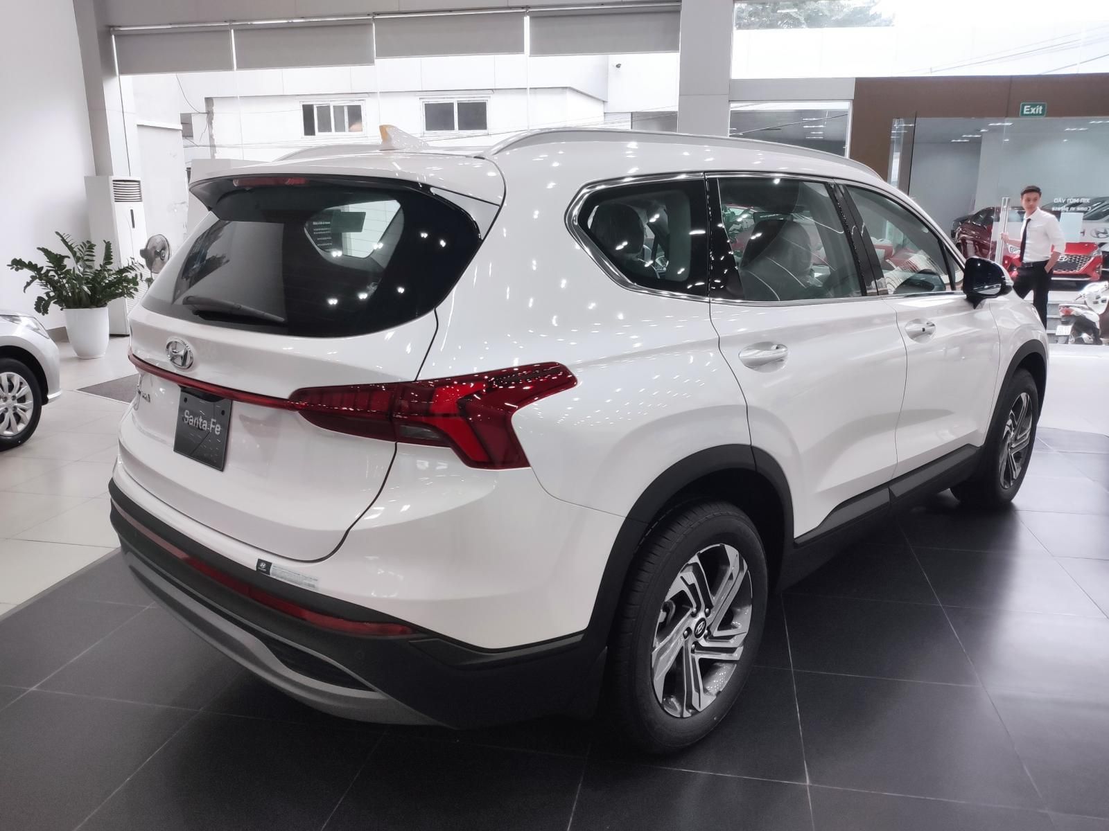 Hyundai Santa Fe 2022 - Giá tốt tháng ngâu - Chẳng ngại lo âu