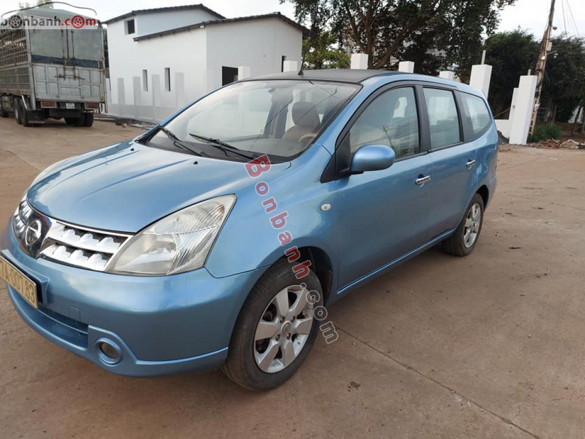 Nissan Livina 2011 - Cần bán gấp Nissan Livina sản xuất năm 2011, màu xanh lam xe gia đình