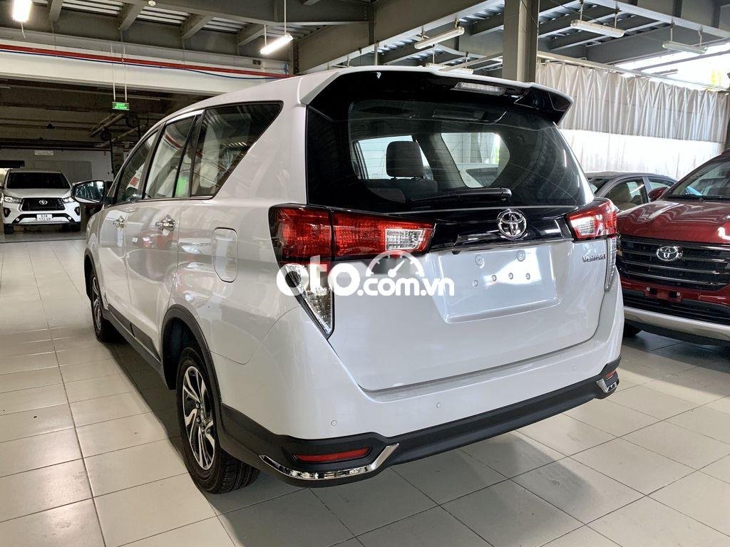 Toyota Innova 2021 - Bán xe Toyota Innova sản xuất 2021, giao ngay