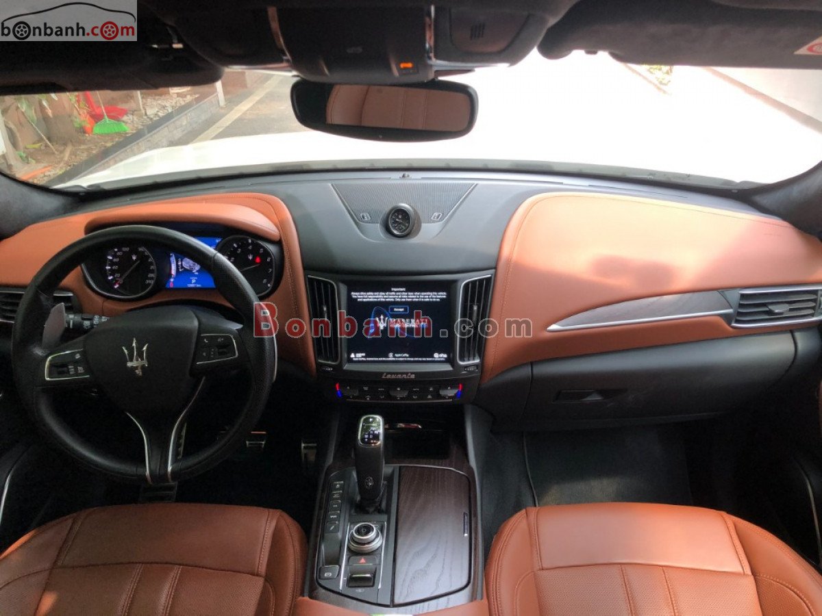 Maserati 2018 - Bán Maserati Levante đời 2018, màu trắng, xe nhập