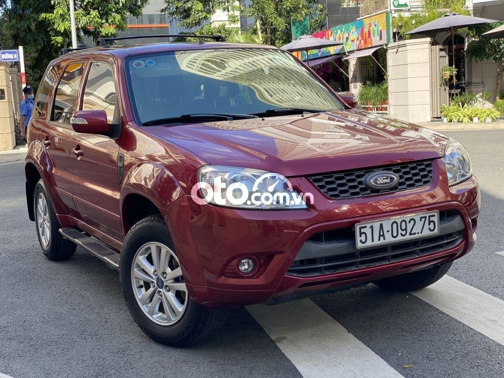 Ford Escape   XLS 2014 - Bán Ford Escape XLS năm 2014, màu đỏ, 389 triệu