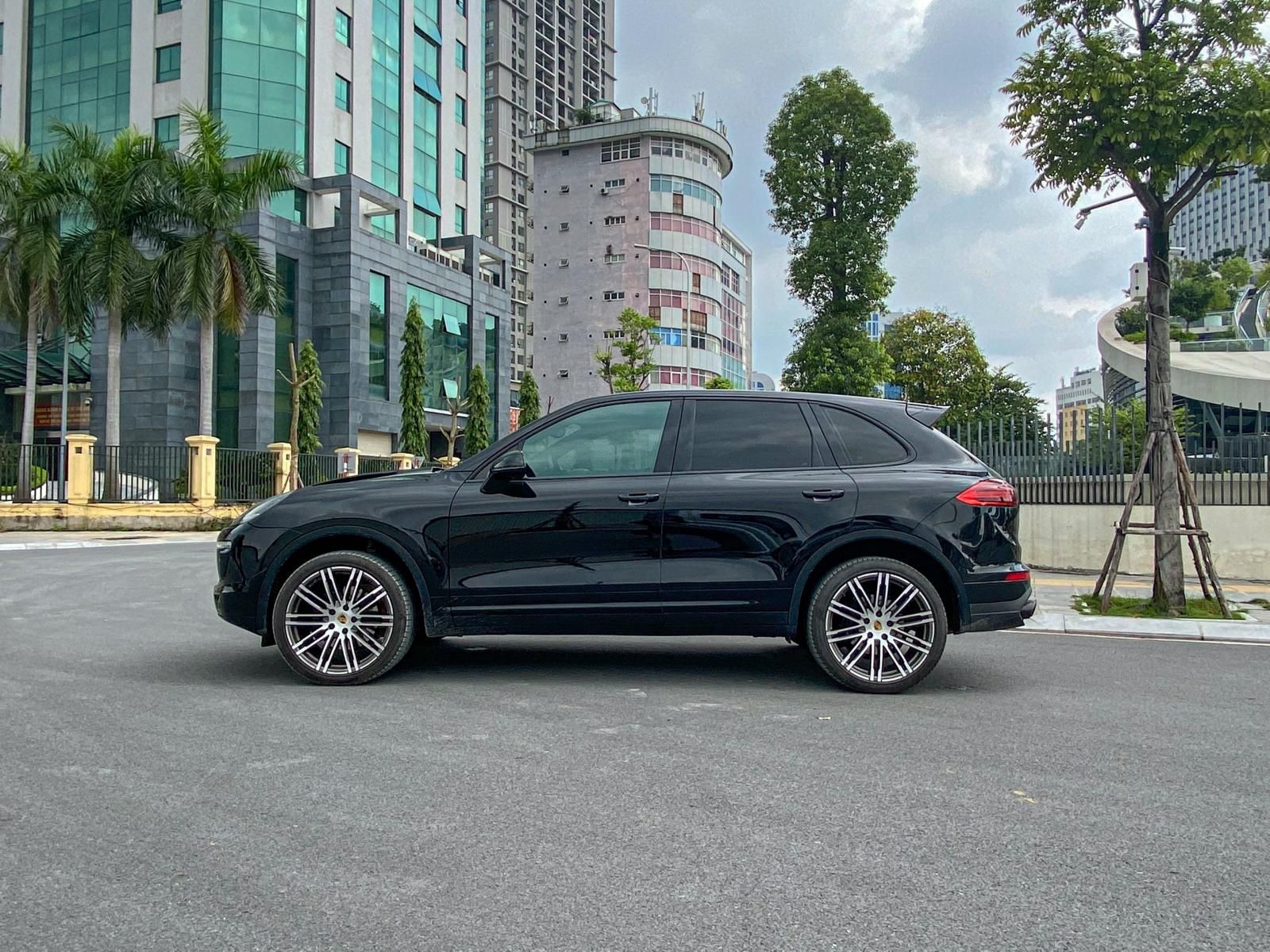 Porsche Cayenne S 2016 - Xe Porsche Cayenne S sản xuất 2016, màu đen