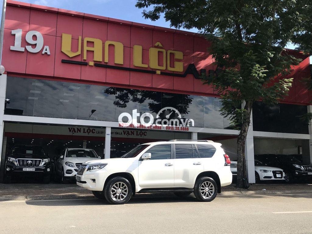 Toyota Prado 2018 - Bán xe Toyota Prado năm sản xuất 2018, nhập khẩu nguyên chiếc