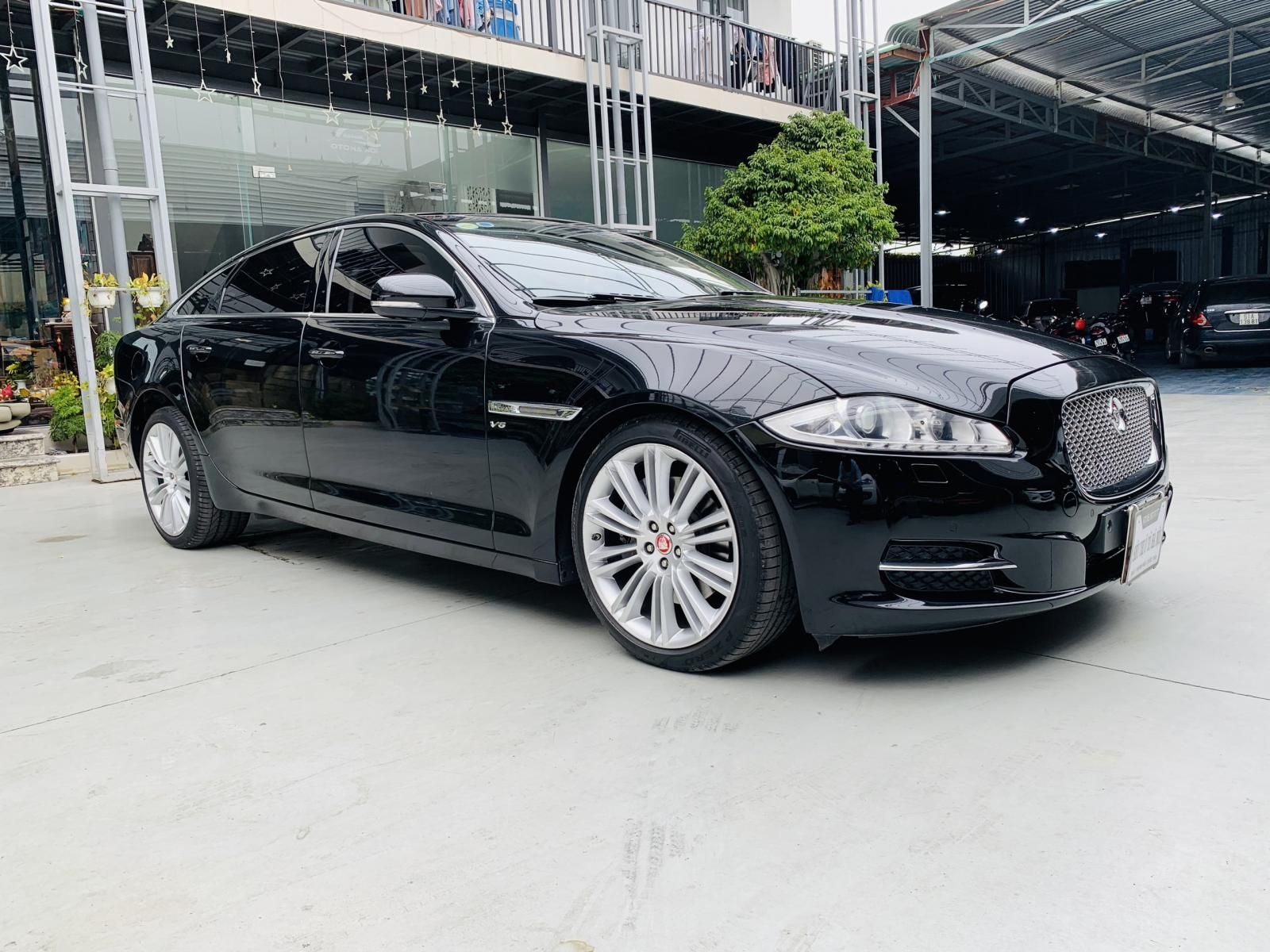 Jaguar XJL 2014 - Bán xe Jaguar XJL năm sản xuất 2014, xe cực sang, nhập khẩu Anh, biển thành phố