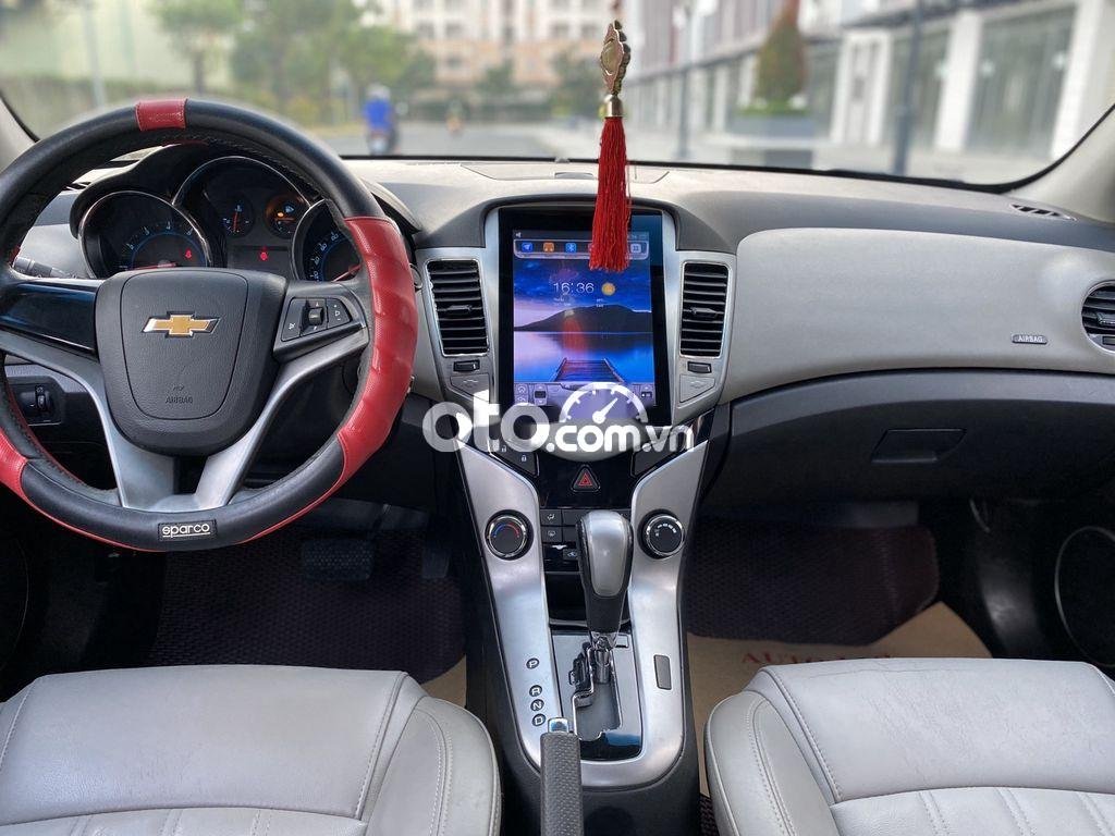 Chevrolet Cruze   LTZ   2013 - Bán Chevrolet Cruze LTZ sản xuất 2013, màu trắng như mới