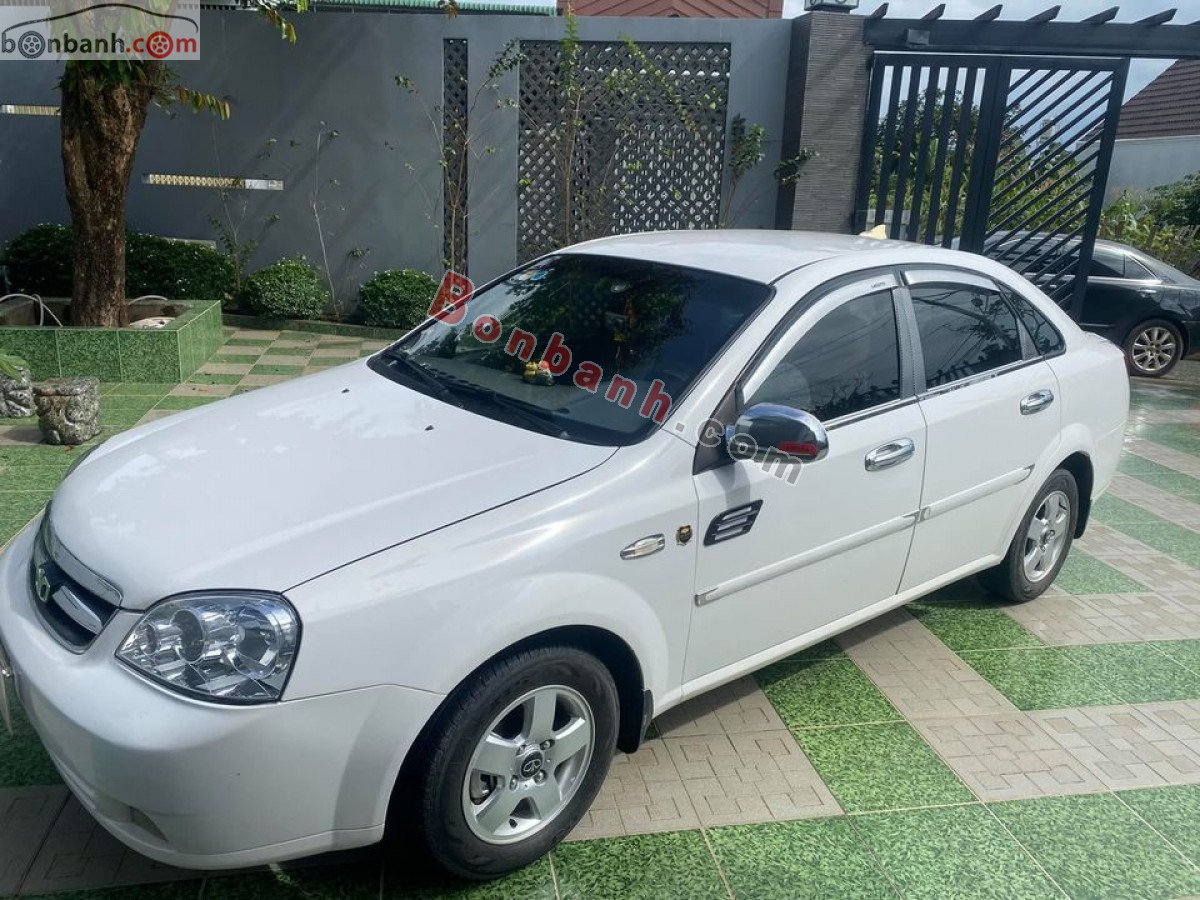 Daewoo Lacetti 2008 - Bán Daewoo Lacetti đời 2008, màu trắng xe gia đình, giá tốt