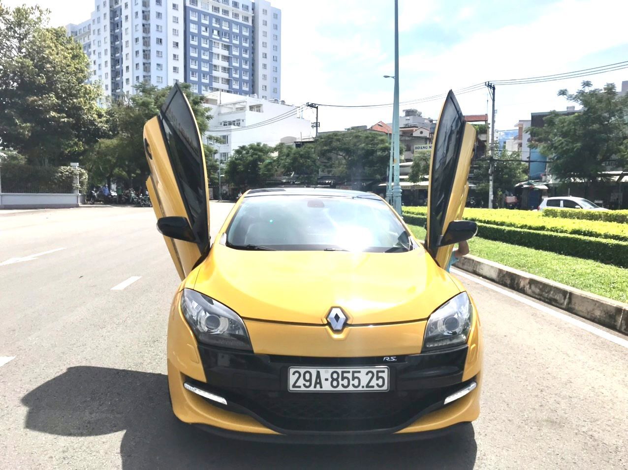 Renault Megane 2013 - Renaul Megane máy 2.0 turbo 6 số sàn loại xe đua hàng độc hiếm có ở Việt Nam, nhập từ Pháp về 2013