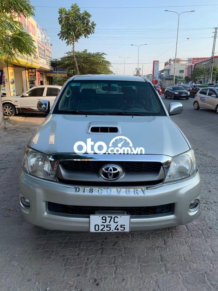 Toyota Hilux 2010 - Bán ô tô Toyota Hilux năm sản xuất 2010, xe nhập xe gia đình, giá chỉ 308 triệu