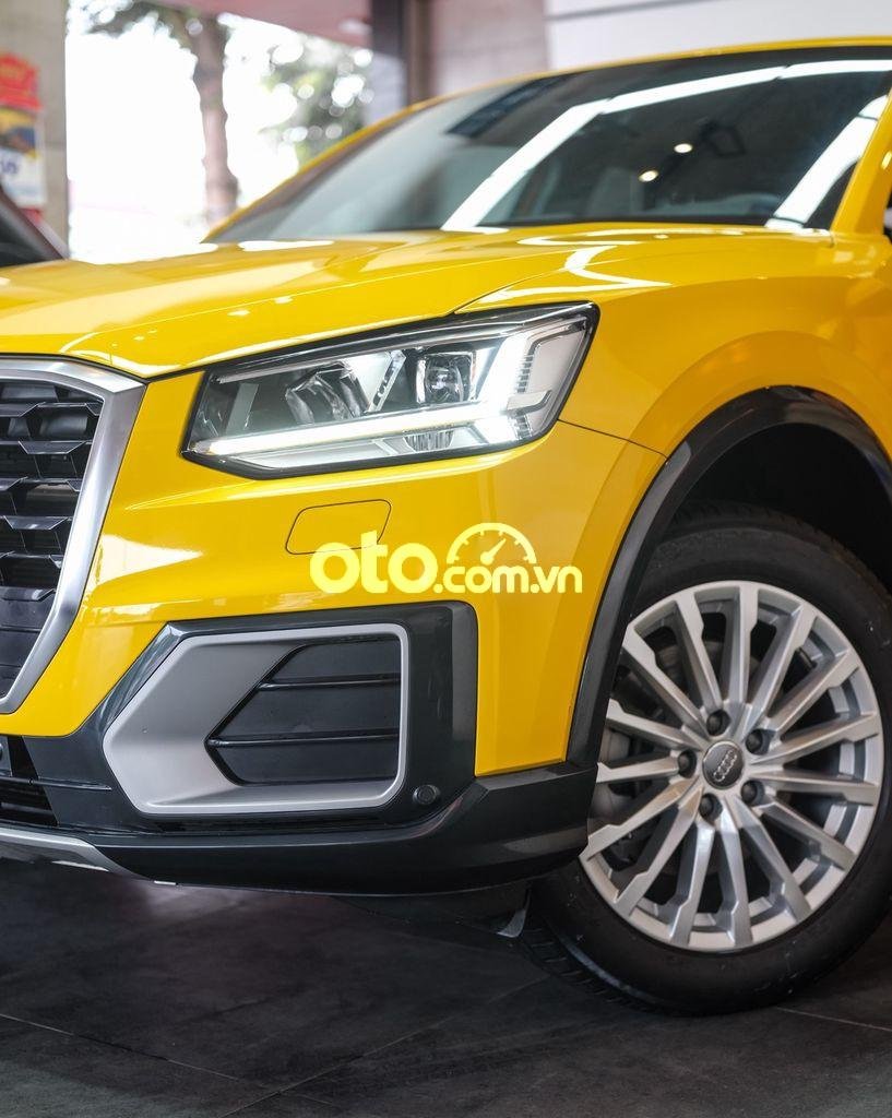 Audi Q2 2017 - Bán Audi Q2 năm sản xuất 2017, nhập khẩu nguyên chiếc chính chủ