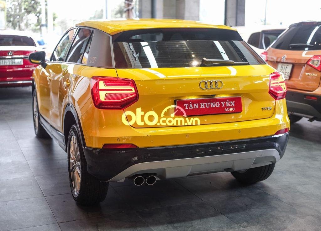 Audi Q2 2017 - Bán Audi Q2 năm sản xuất 2017, nhập khẩu nguyên chiếc chính chủ