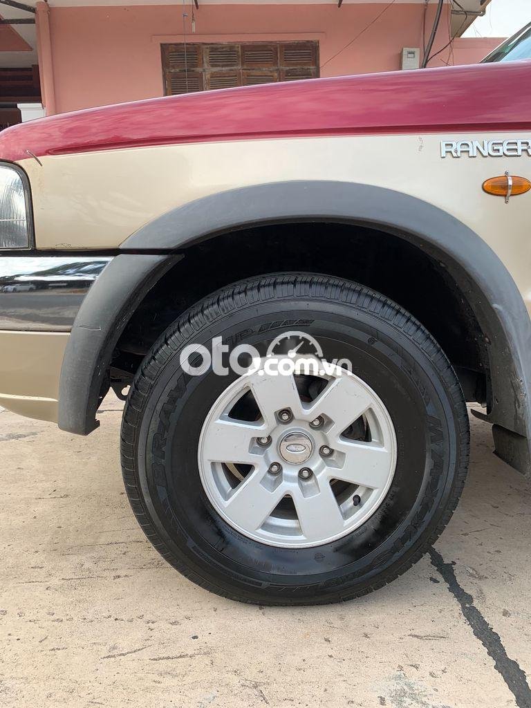 Ford Ranger 4X4 MT  2004 - Bán Ford Ranger 4X4 MT sản xuất 2004, nhập khẩu nguyên chiếc còn mới giá cạnh tranh