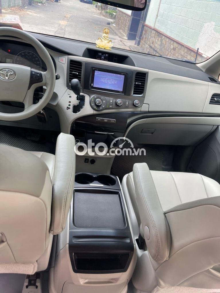 Toyota Sienna 2020 - Bán Toyota Sienna đời 2020, màu trắng, nhập khẩu nguyên chiếc chính chủ