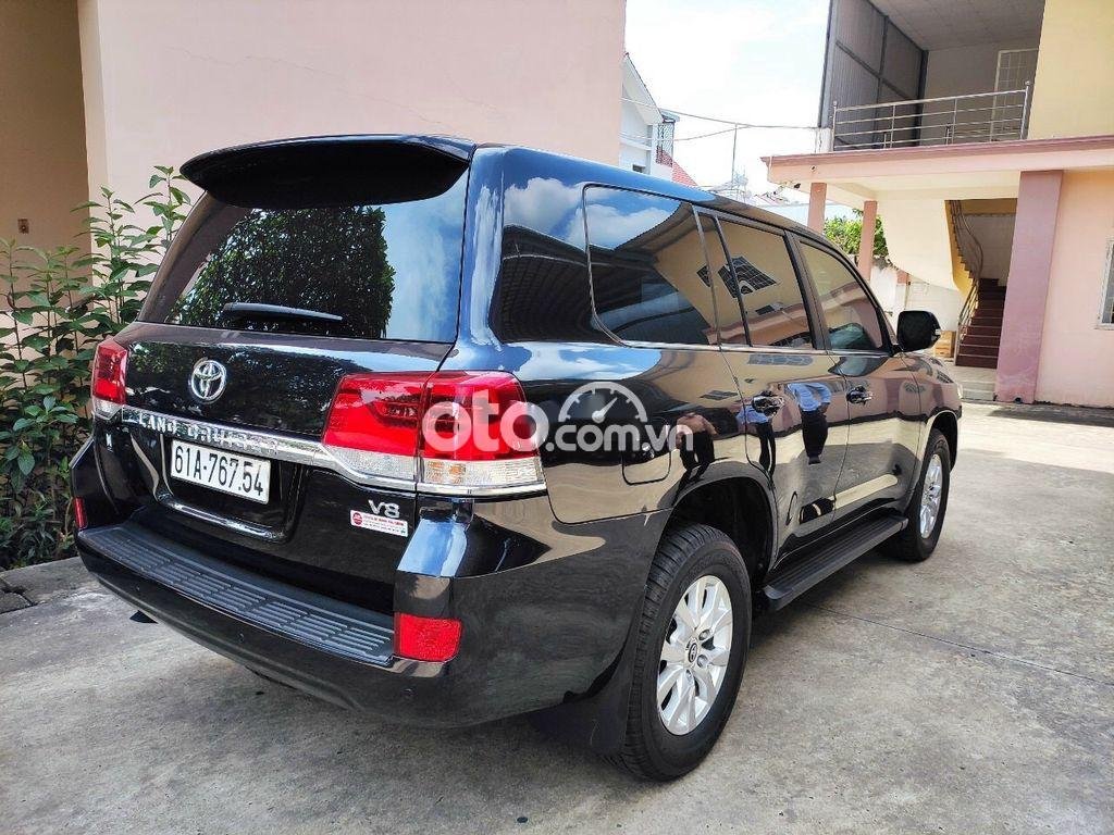 Toyota Land Cruiser VX V8 2020 - Cần bán Toyota Land Cruiser VX V8 sản xuất 2020, màu đen như mới