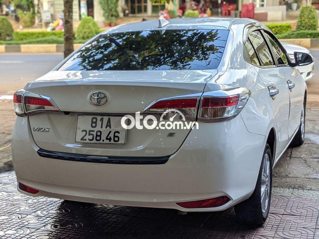 Toyota Vios 2020 - Bán xe Toyota Vios đời 2020, màu trắng, giá chỉ 405 triệu