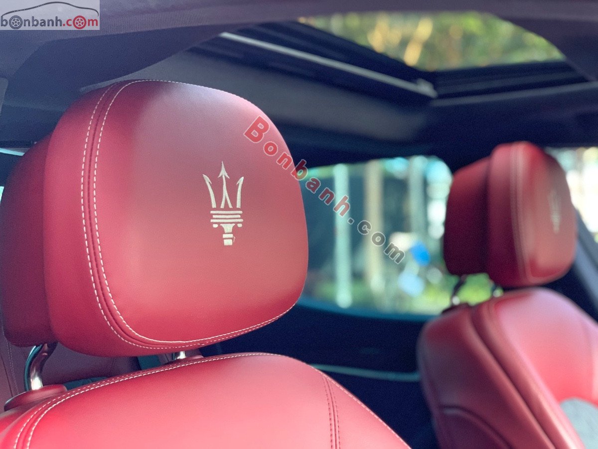 Maserati Ghibli 2016 - Bán xe Maserati Ghibli đời 2016, màu đen, nhập khẩu