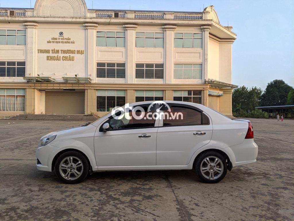 Chevrolet Aveo  MT 2018 - Bán xe Chevrolet Aveo MT sản xuất 2018, màu trắng  