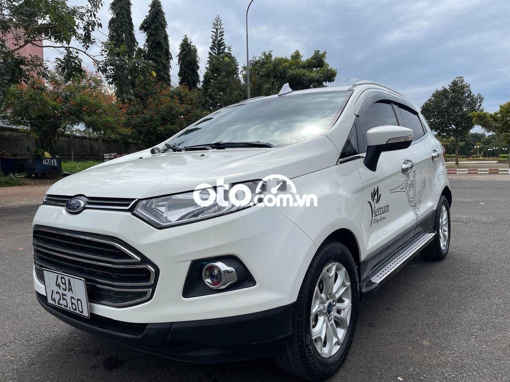 Ford EcoSport Titanium 2016 - Cần bán gấp Ford EcoSport Titanium sản xuất 2016, màu trắng