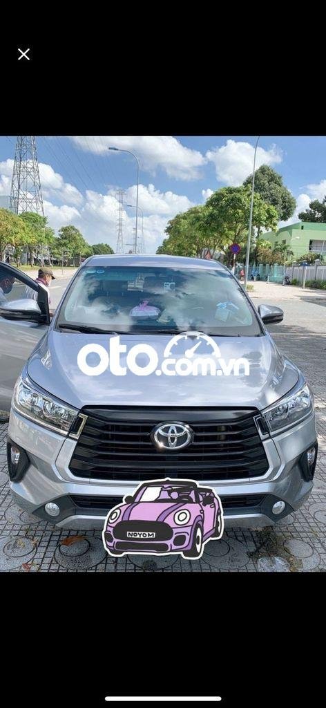 Toyota Innova 2021 - Bán Toyota Innova năm sản xuất 2021, màu bạc, nhập khẩu