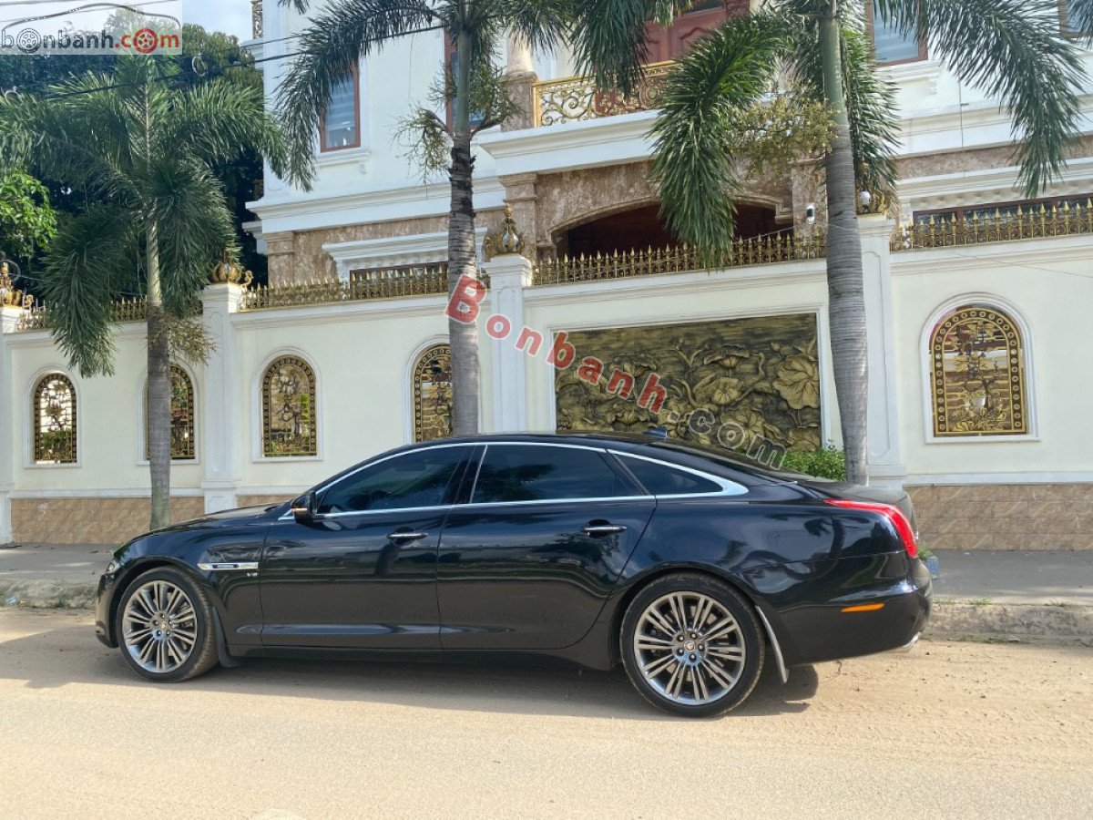 Jaguar XJL 2011 - Bán Jaguar XJL đời 2011, màu đen, xe nhập xe gia đình