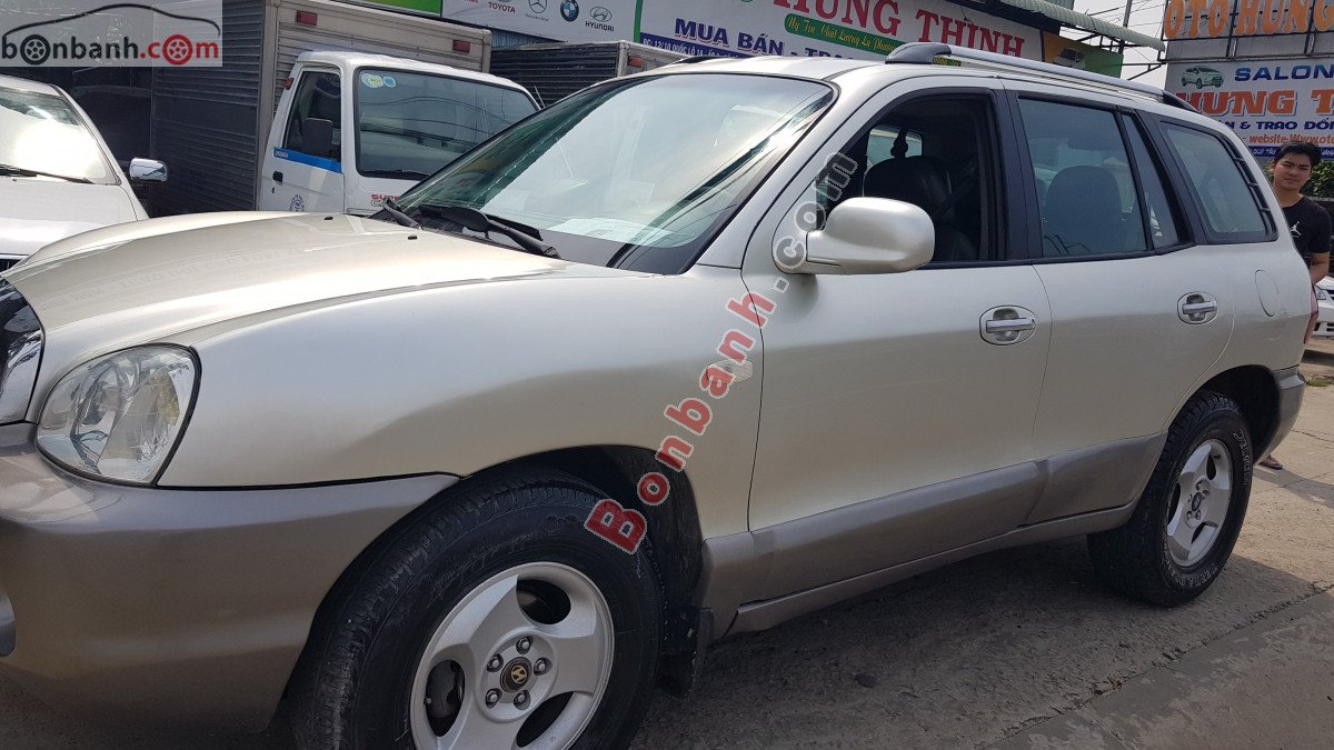 Hyundai Gold 2003 - Bán Hyundai Gold sản xuất năm 2003, màu bạc, xe nhập