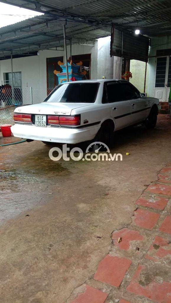 Toyota Camry 1995 - Cần bán lại xe Toyota Camry năm 1995, màu trắng, nhập khẩu nguyên chiếc như mới