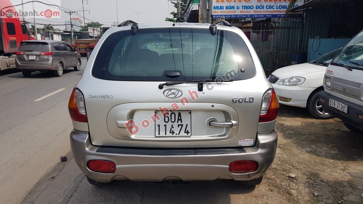 Hyundai Gold 2003 - Bán Hyundai Gold sản xuất năm 2003, màu bạc, xe nhập