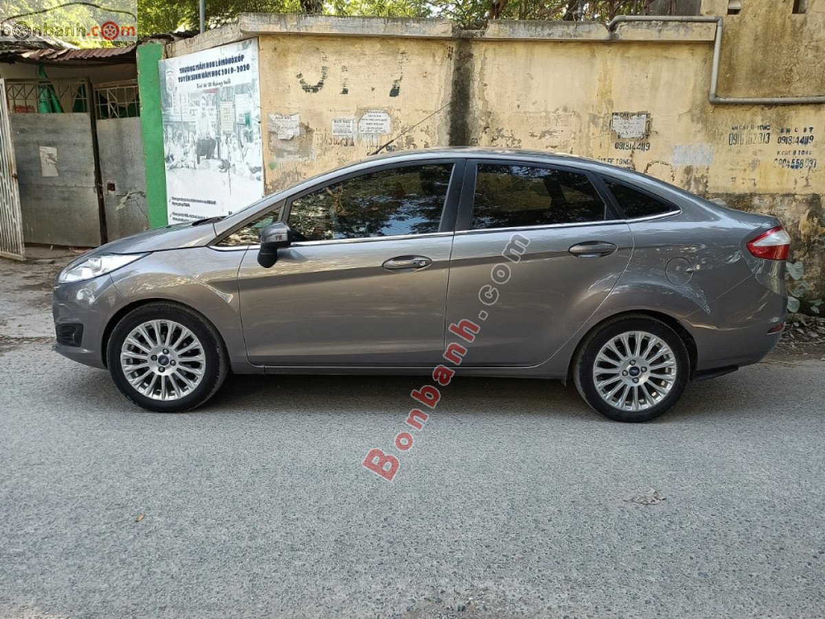 Ford Fiesta   Titanium  2015 - Bán ô tô Ford Fiesta Titanium năm sản xuất 2015, màu xám