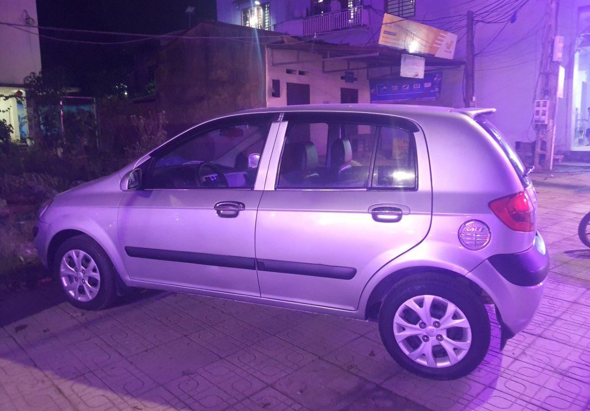 Hyundai Getz   1.1 MT  2010 - Bán ô tô Hyundai Getz 1.1 MT đời 2010, màu bạc, nhập khẩu nguyên chiếc chính chủ