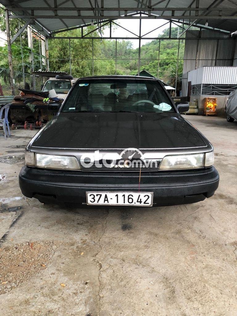 Toyota Camry 1986 - Bán Toyota Camry năm sản xuất 1986, màu đen, nhập khẩu nguyên chiếc