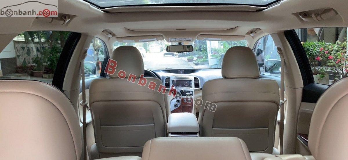 Toyota Venza   2010 - Bán ô tô Toyota Venza đời 2010, màu trắng, nhập khẩu nguyên chiếc, giá chỉ 760 triệu