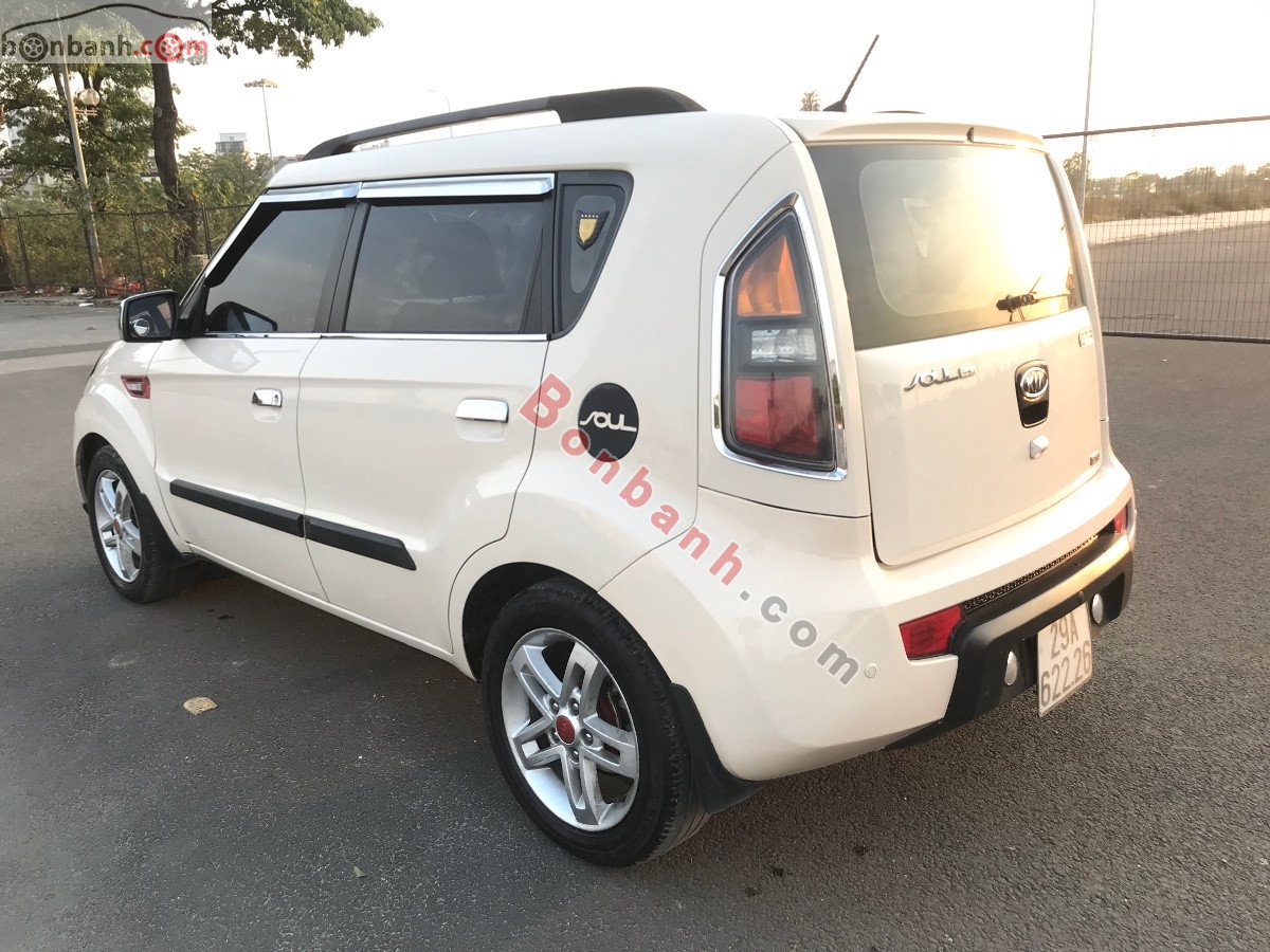 Kia Soul     2009 - Xe Kia Soul đời 2009, màu kem (be), nhập khẩu nguyên chiếc  