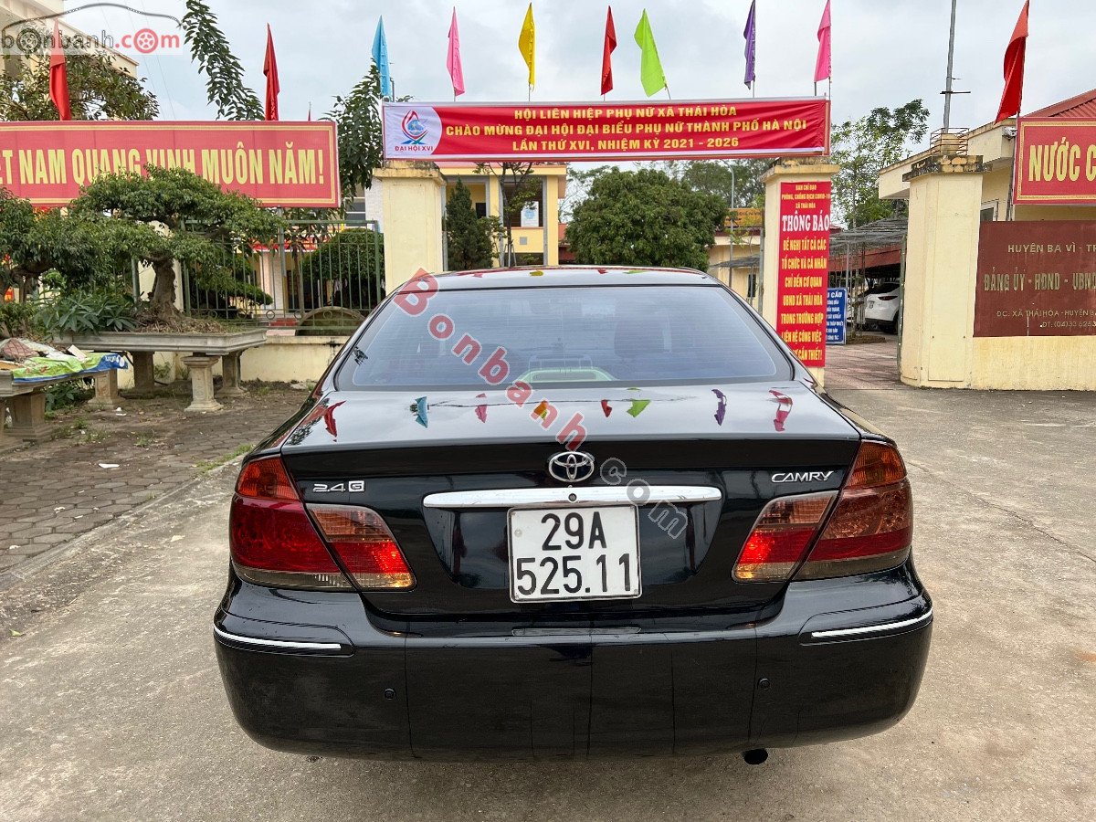 Toyota Camry   G  2004 - Bán ô tô Toyota Camry G đời 2004, màu đen, 245 triệu