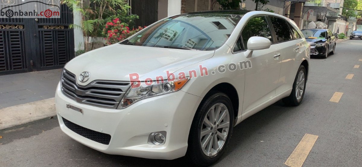 Toyota Venza   2010 - Bán ô tô Toyota Venza đời 2010, màu trắng, nhập khẩu nguyên chiếc, giá chỉ 760 triệu