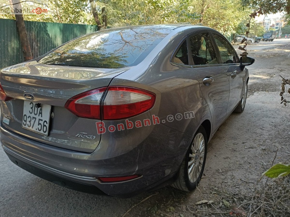 Ford Fiesta   Titanium  2015 - Bán ô tô Ford Fiesta Titanium năm sản xuất 2015, màu xám