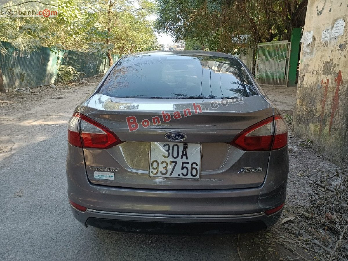 Ford Fiesta   Titanium  2015 - Bán ô tô Ford Fiesta Titanium năm sản xuất 2015, màu xám