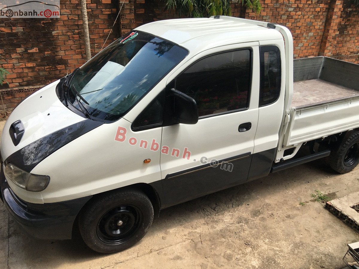 Hyundai Libero 2005 - Bán xe Hyundai Libero đời 2005, màu trắng, nhập khẩu nguyên chiếc, 190tr