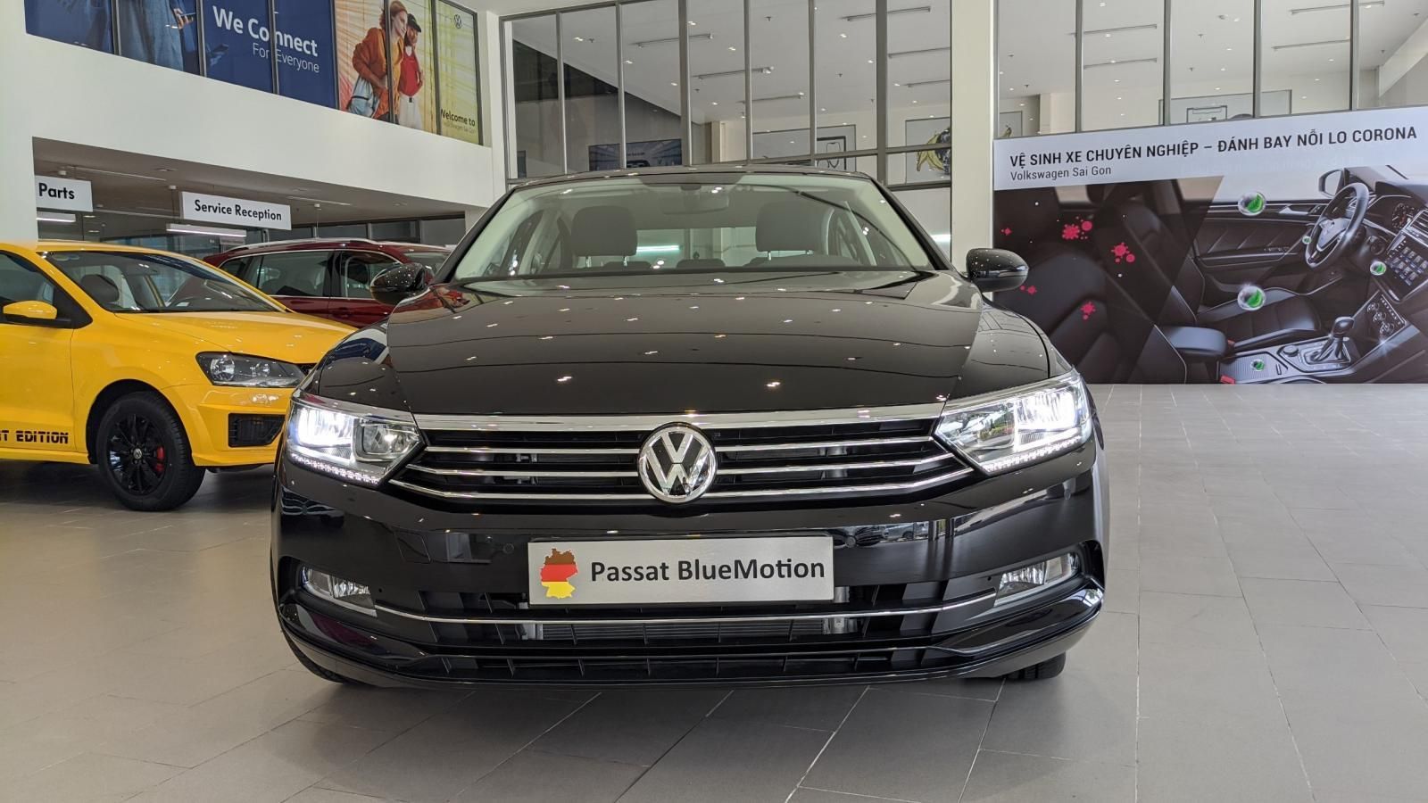 Volkswagen Passat 2020 - Khuyến mãi tháng 1/2022 tặng 140% phí trước bạ + phụ kiện hãng - Passat 1.8 Turbo nhập khẩu Đức 2020, đủ màu, giao ngay