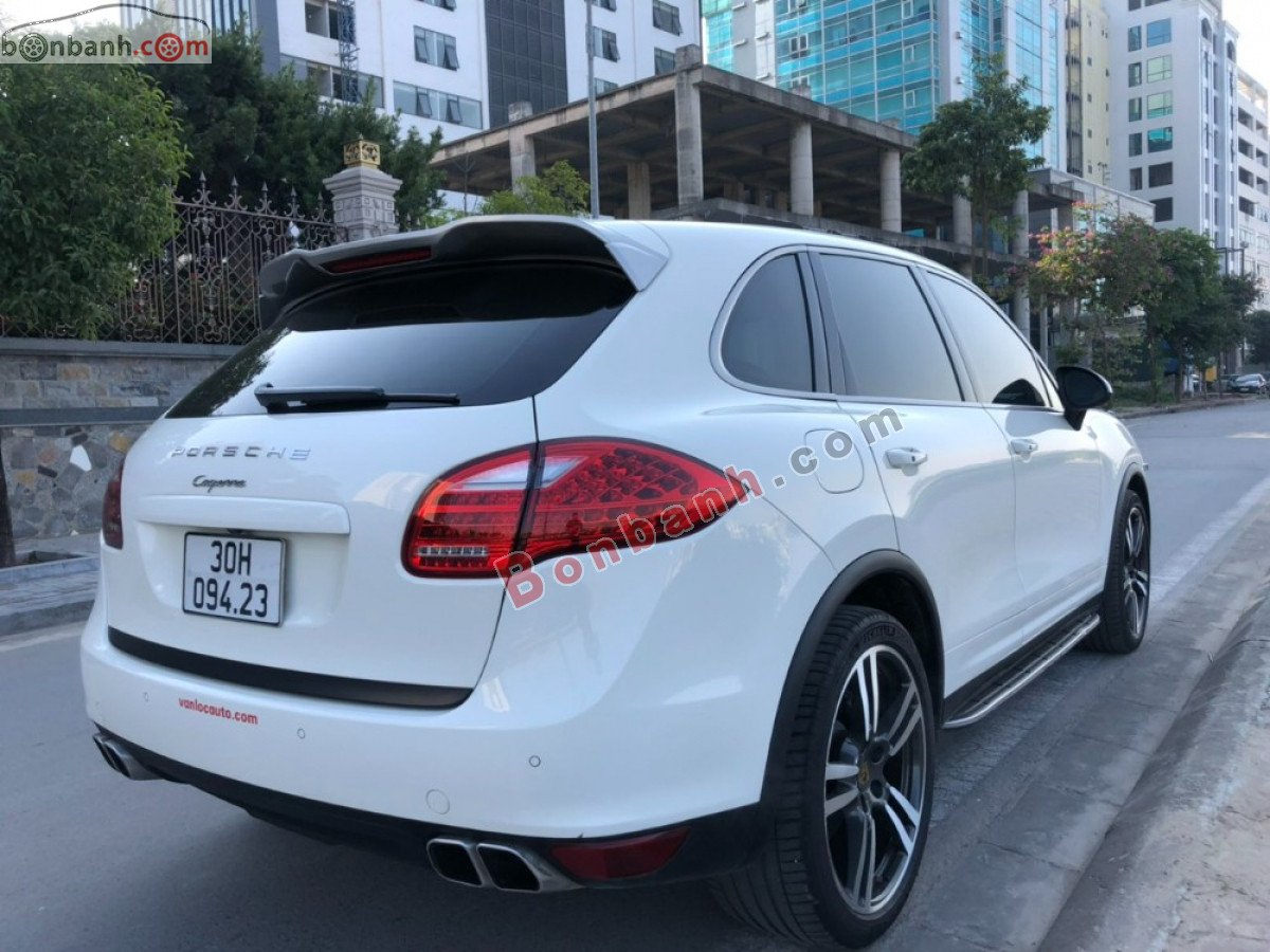 Porsche Cayenne 2014 - Bán xe Porsche Cayenne năm sản xuất 2014, màu trắng, xe nhập