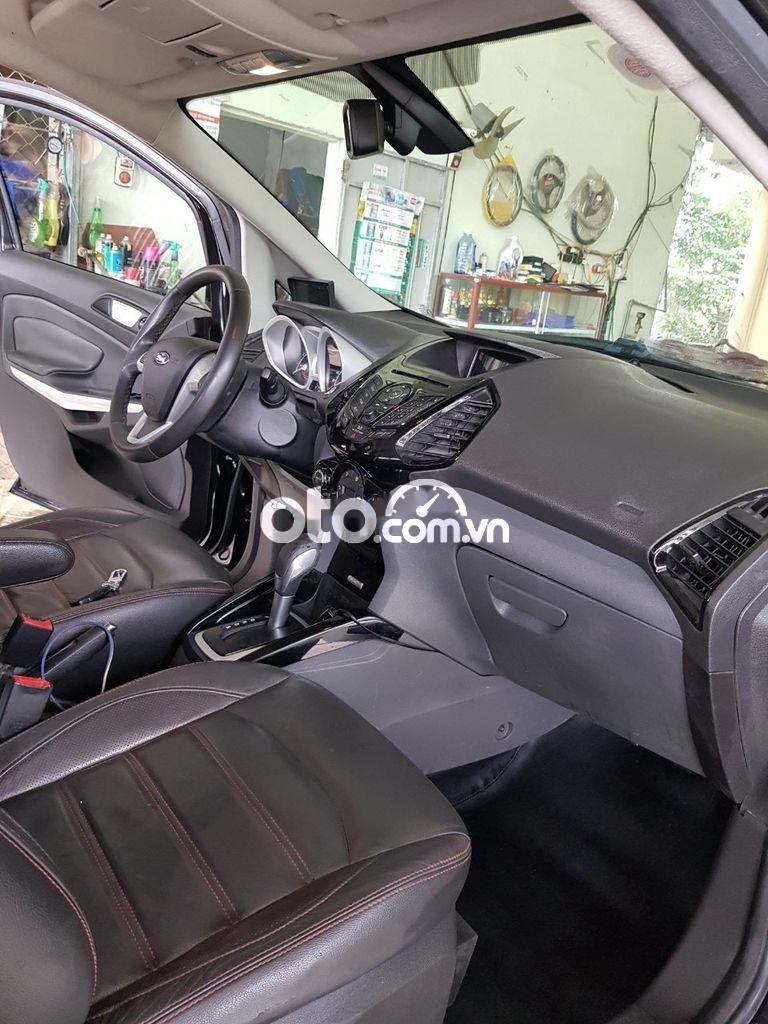 Ford EcoSport Titanium 2015 - Cần bán lại xe Ford EcoSport Titanium sản xuất 2015, màu đen số tự động