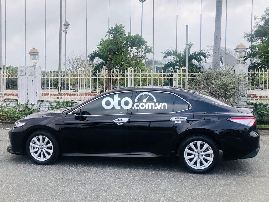 Toyota Camry  G  2019 - Cần bán lại xe Toyota Camry G sản xuất 2019, màu đen, nhập khẩu nguyên chiếc, 935 triệu