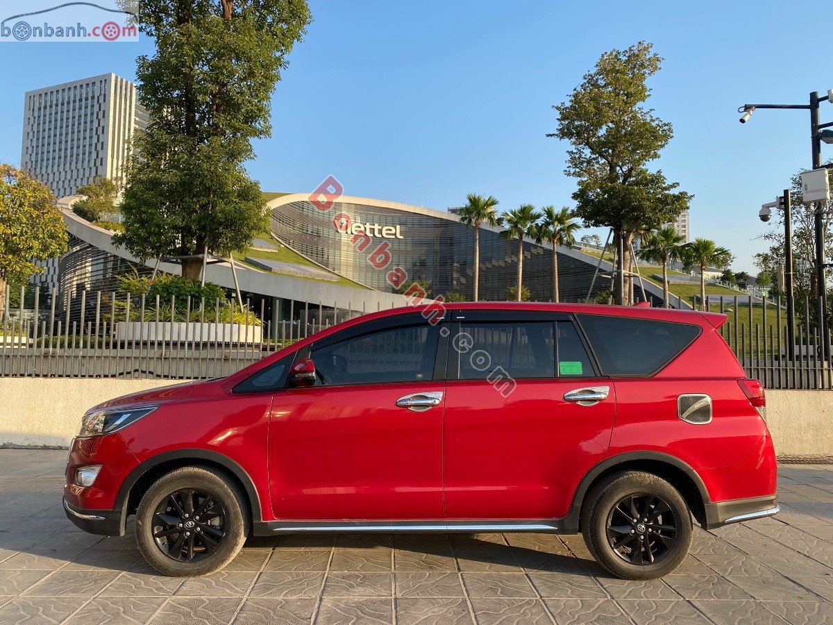 Toyota Innova   Venturer 2.0  2020 - Bán Toyota Innova Venturer 2.0 đời 2020, màu đỏ, 758tr