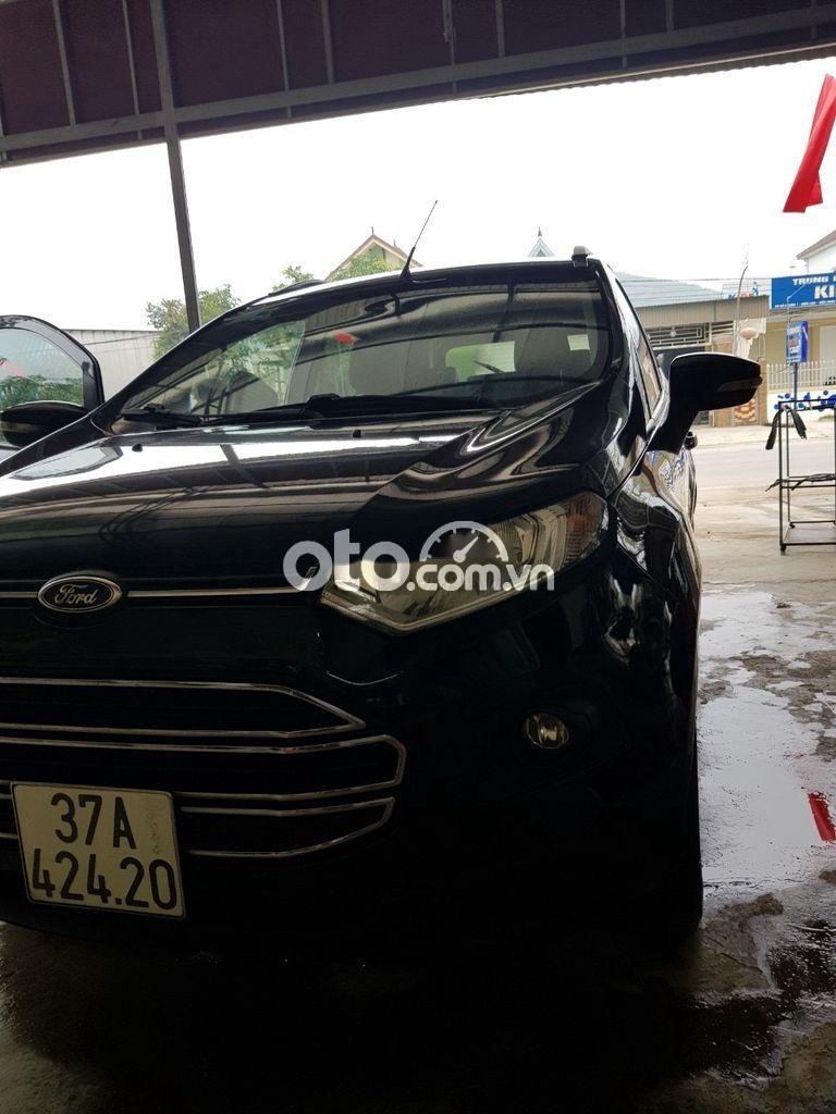 Ford EcoSport Titanium 2015 - Cần bán lại xe Ford EcoSport Titanium sản xuất 2015, màu đen số tự động