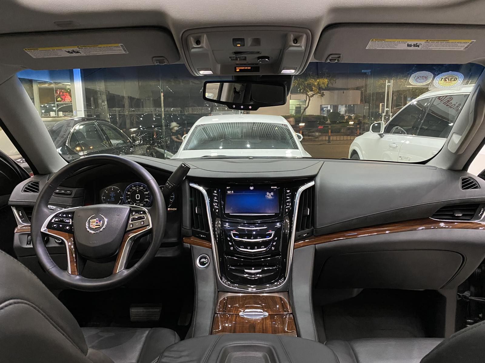 Cadillac Escalade 2015 - Cadillac Escalade ESV Premium đời 2015, màu nâu, nhập khẩu