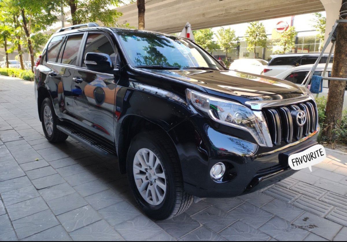 Toyota Prado 2016 - Bán Toyota Prado đời 2016, màu đen, nhập khẩu nguyên chiếc  