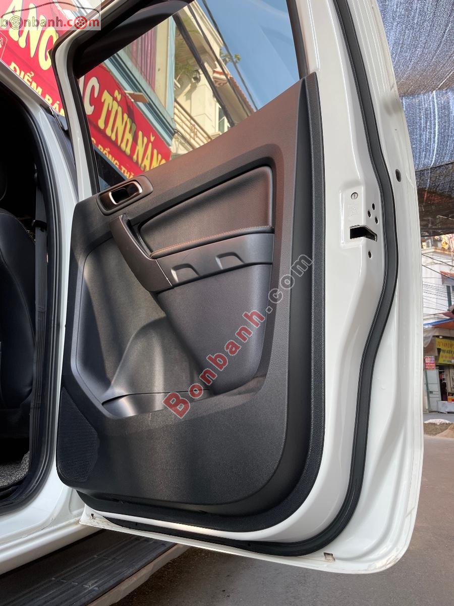 Ford Ranger   Wildtrak 2.0 AT 4x4  2019 - Cần bán lại xe Ford Ranger Wildtrak 2.0 AT 4x4 năm sản xuất 2019, màu trắng, nhập khẩu, giá tốt