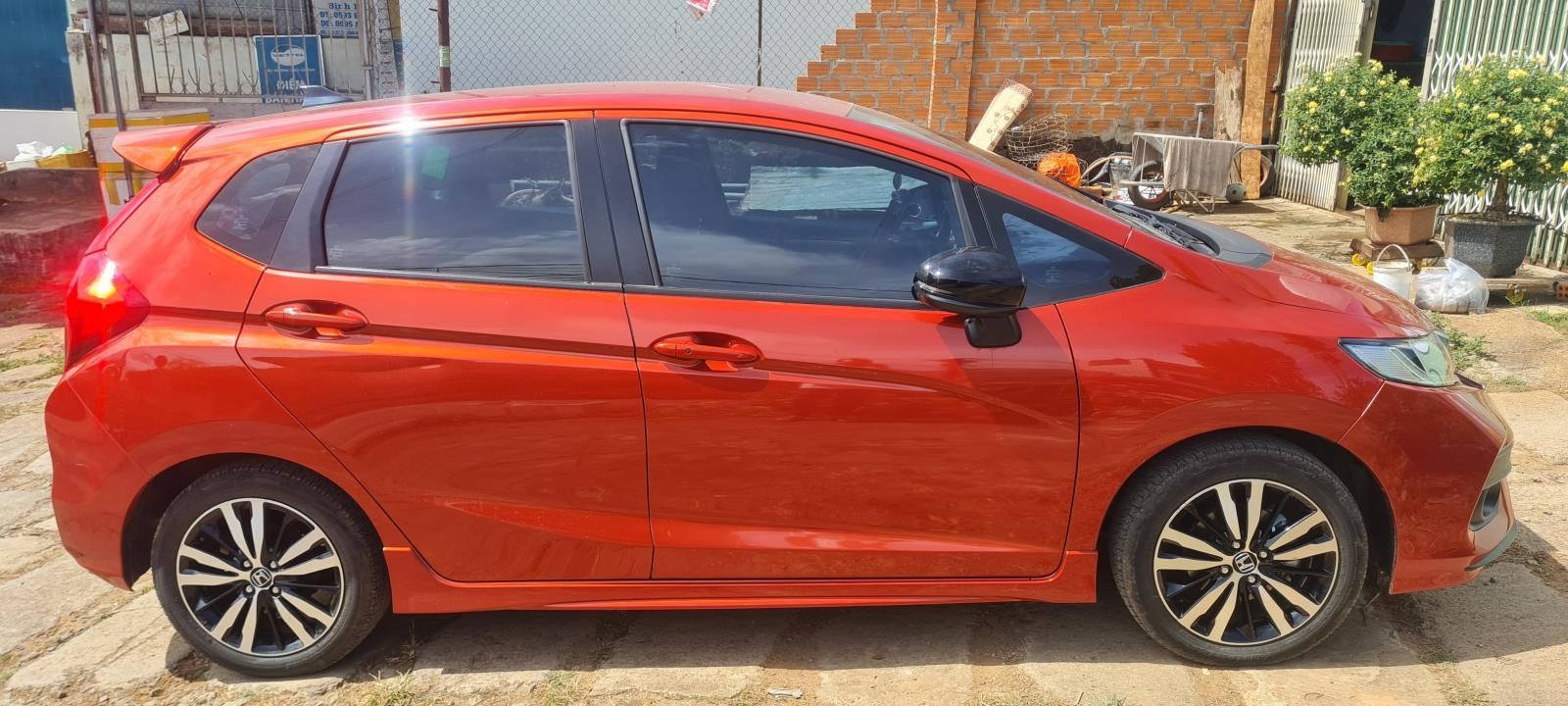 Honda Jazz RS 2019 - Cần bán xe Honda Jazz RS màu cam 2019